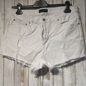 American Bazi white shorts size1x.